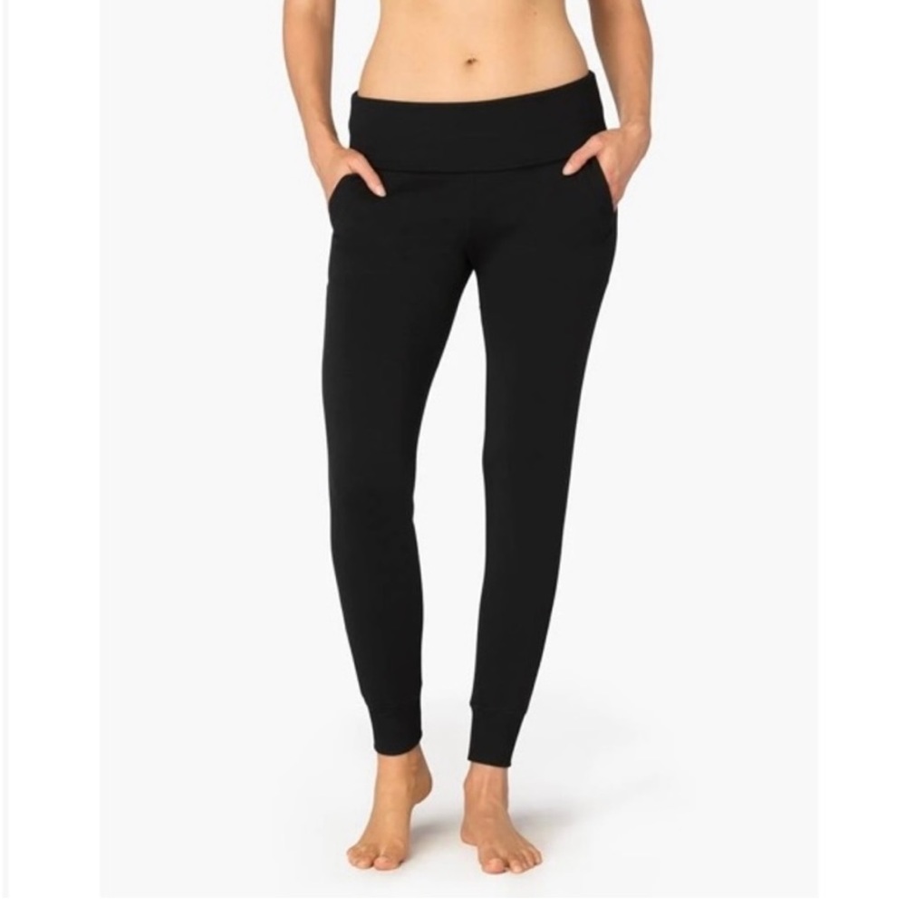 Women’s Beyond Yoga Black Cozy Fleece Foldover Long Sweatpant, XS